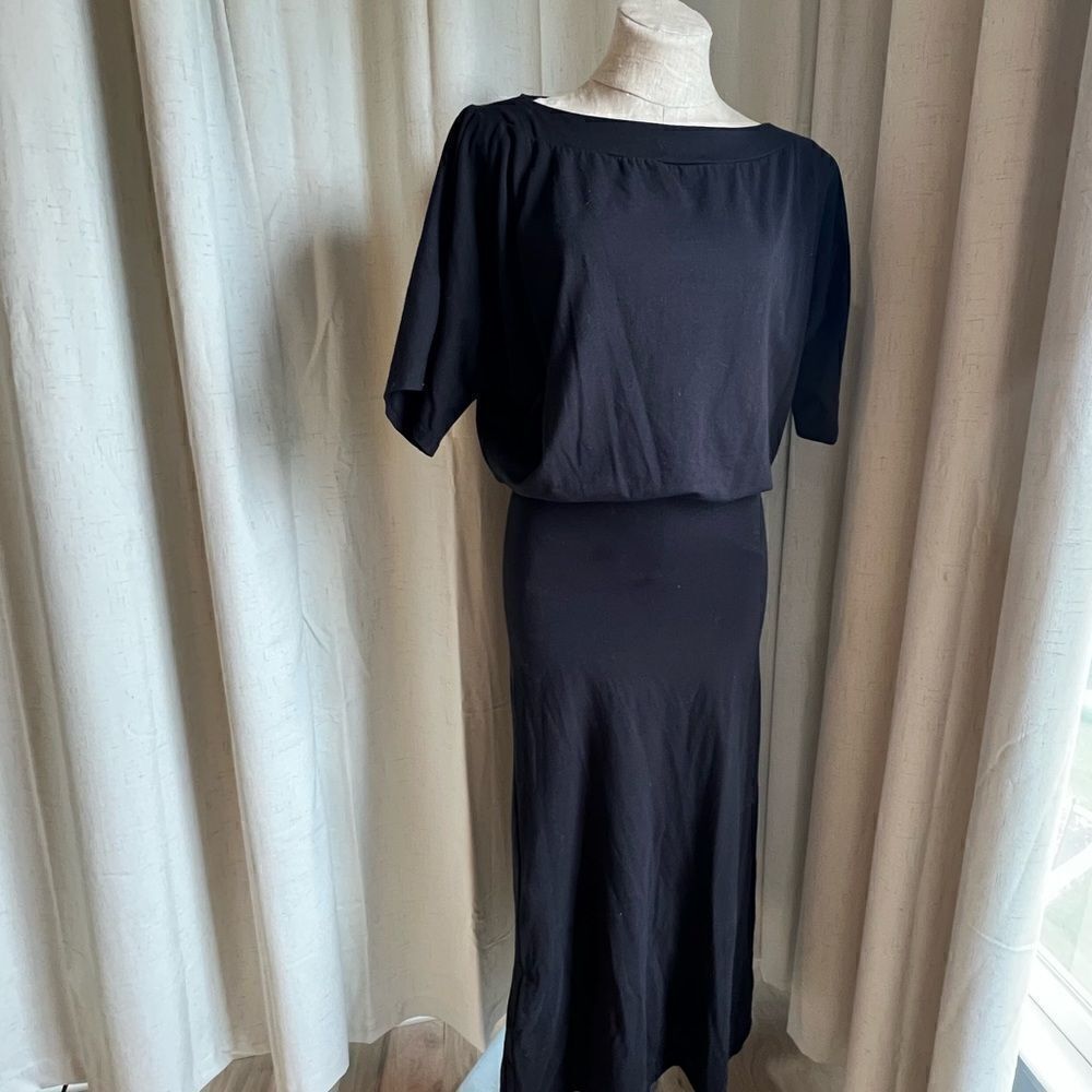 Go Couture Fitted Boat Neck LBD Dress NWT